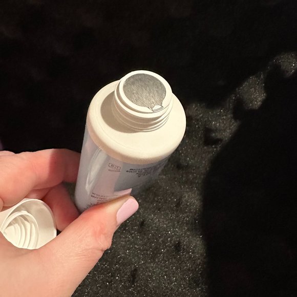 First Aid Beauty Ultra Repair Oatmeal Mask - Picture 4 of 4